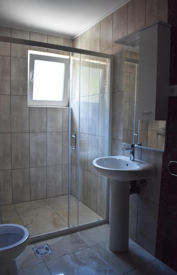 Apartments Montenegro Risan Cuckovic Екстериор снимка