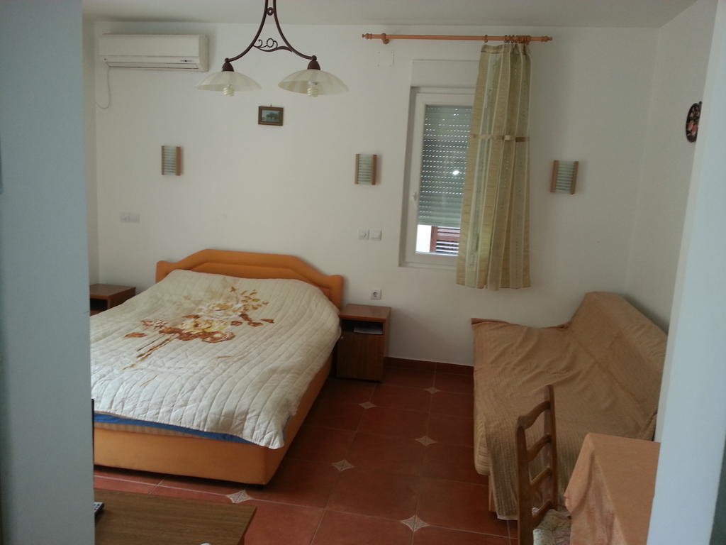 Apartments Montenegro Risan Cuckovic Екстериор снимка