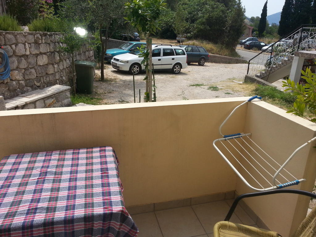 Apartments Montenegro Risan Cuckovic Стая снимка