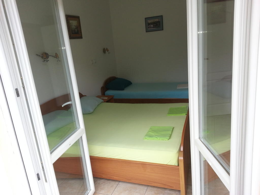 Apartments Montenegro Risan Cuckovic Стая снимка