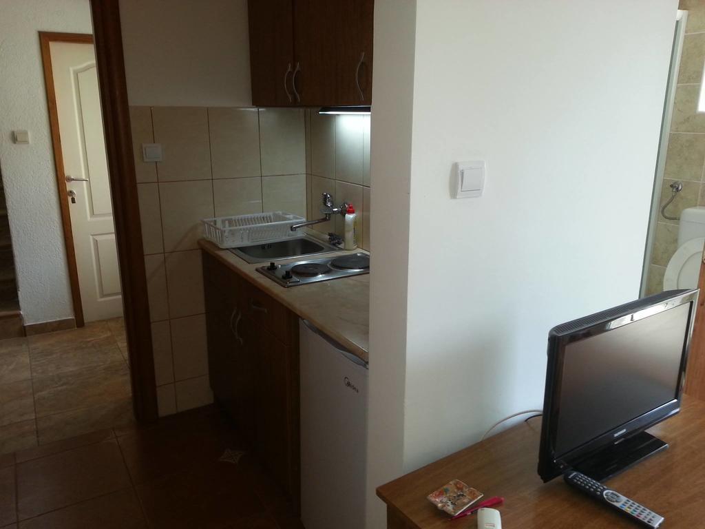 Apartments Montenegro Risan Cuckovic Екстериор снимка