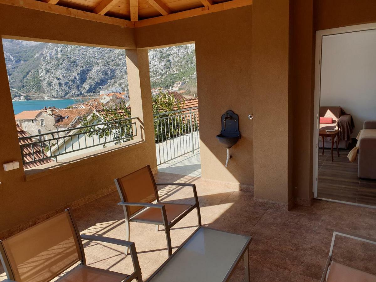 Apartments Montenegro Risan Cuckovic Екстериор снимка