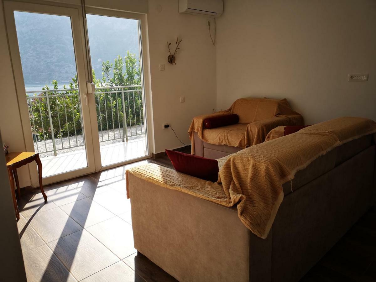 Apartments Montenegro Risan Cuckovic Екстериор снимка