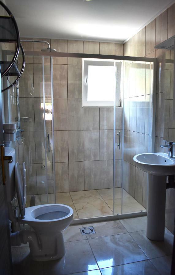 Apartments Montenegro Risan Cuckovic Екстериор снимка