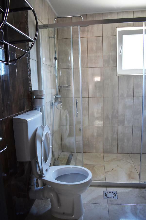 Apartments Montenegro Risan Cuckovic Екстериор снимка